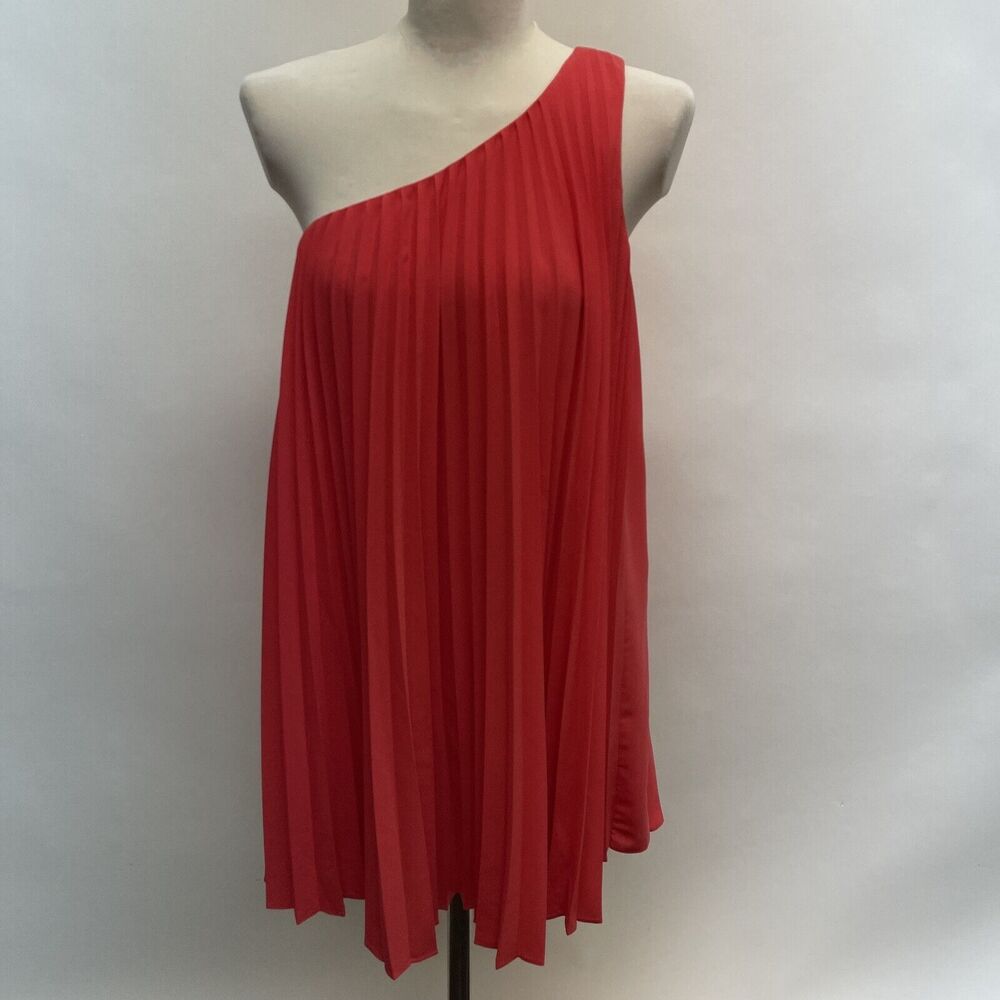 Trina Turk Women's Accordion Dress Salmon Pink Small Off Shoulder NWT